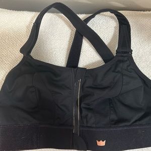 SheFit sports bra size Luxe (large)